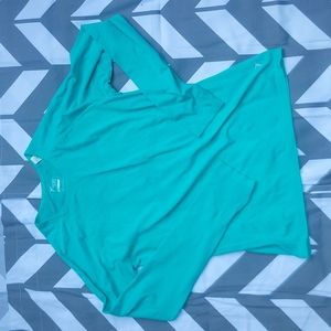 Old Navy Activewear Long sleeve shirt